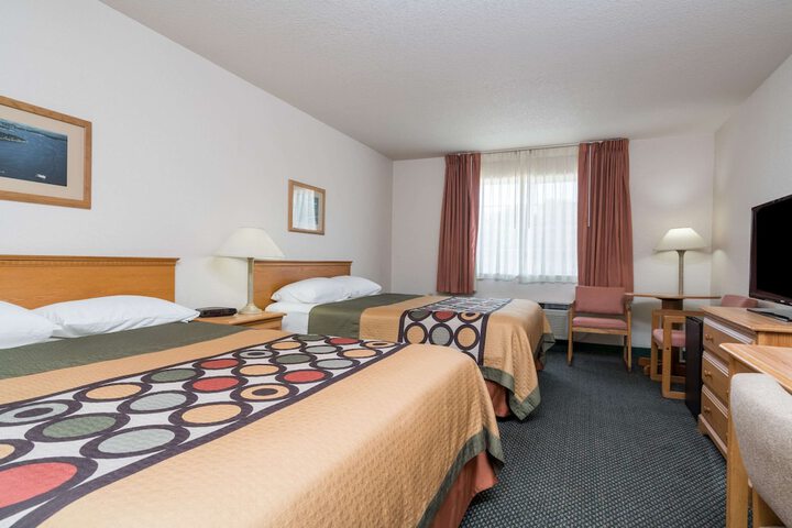 Room 6 of 20