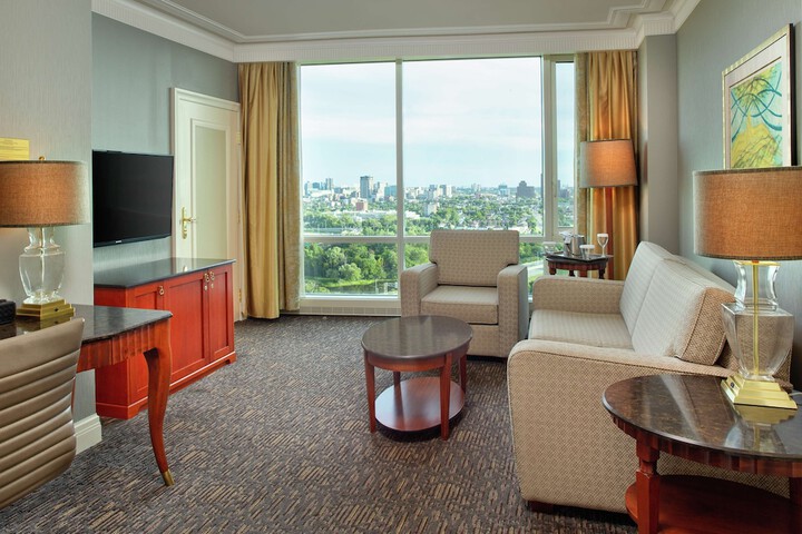 Room 90 of 165