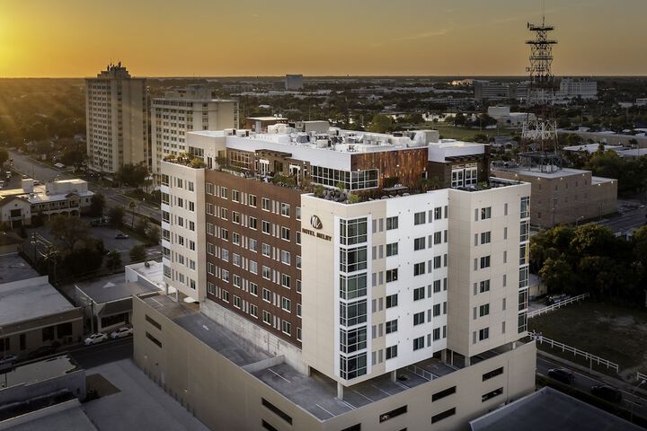 Hotel Melby Downtown Melbourne Tapestry Collection by Hilton