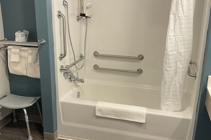 Woodspring Suites East Lansing - University Area