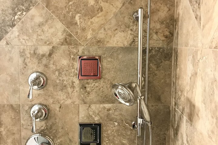 Room 125 of 157
