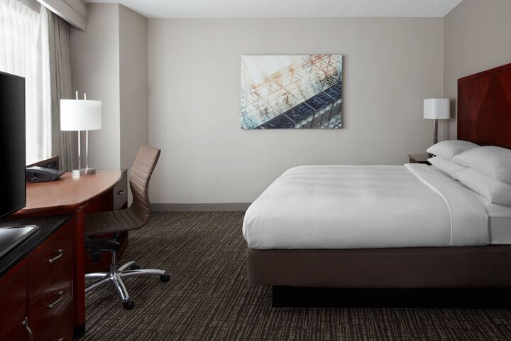 Room 25 of 66