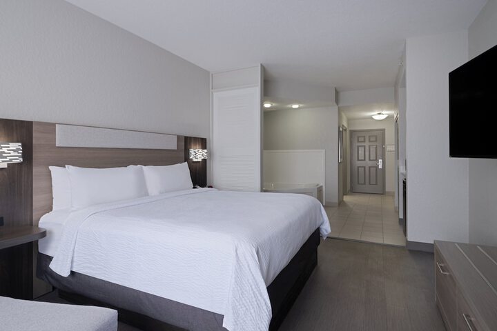 Room 20 of 66