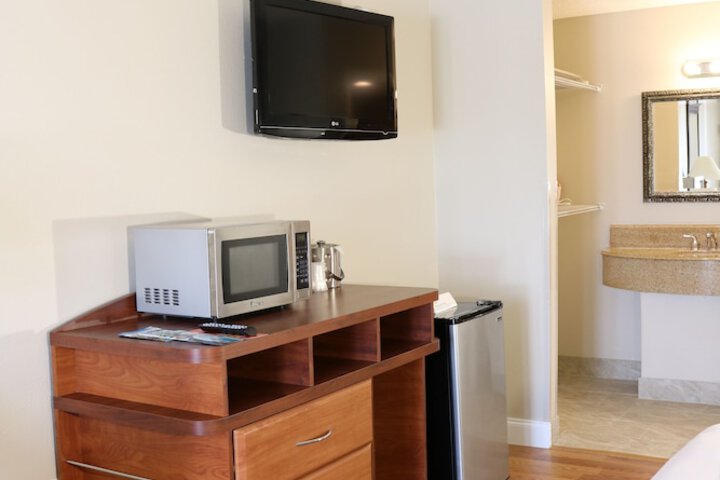 Room 60 of 65