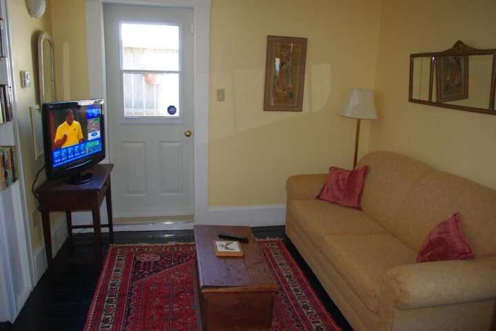 Room 13 of 46