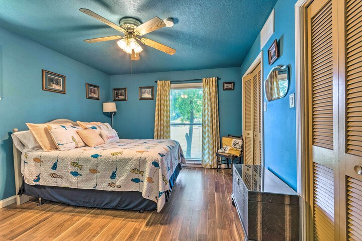Updated Deck & Dock: Lakefront Home in Hot Springs