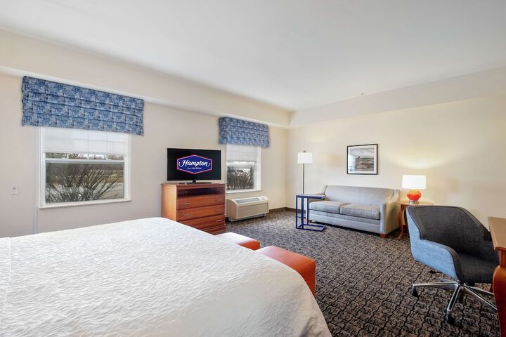 Room 15 of 46
