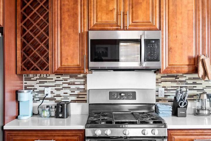 555-2 6BR Quincy - Spacious Apt near Boston - Perry Beach