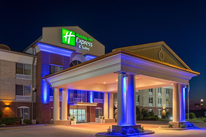 Hotel 5 of 52