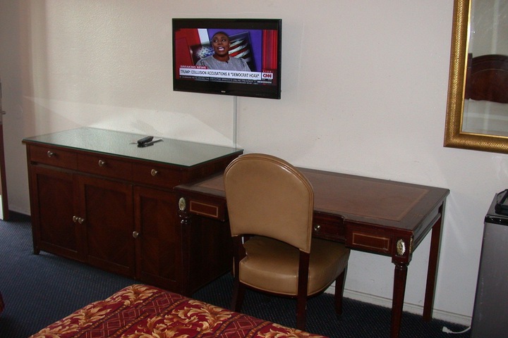 Room 17 of 53
