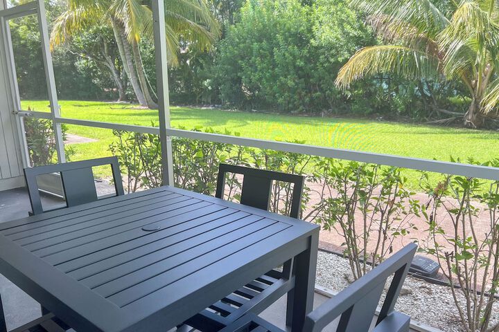 Marco Island Lakeside Inn