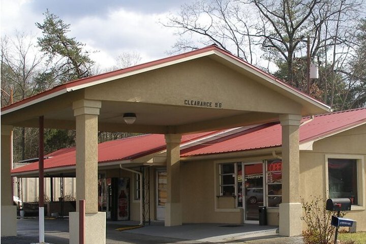 SCOTTISH INNS ROCKY TOP