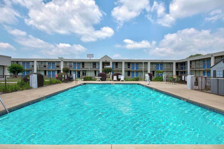Pool 3 of 26