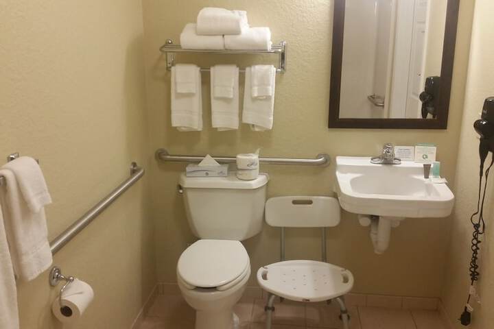 Room 20 of 51