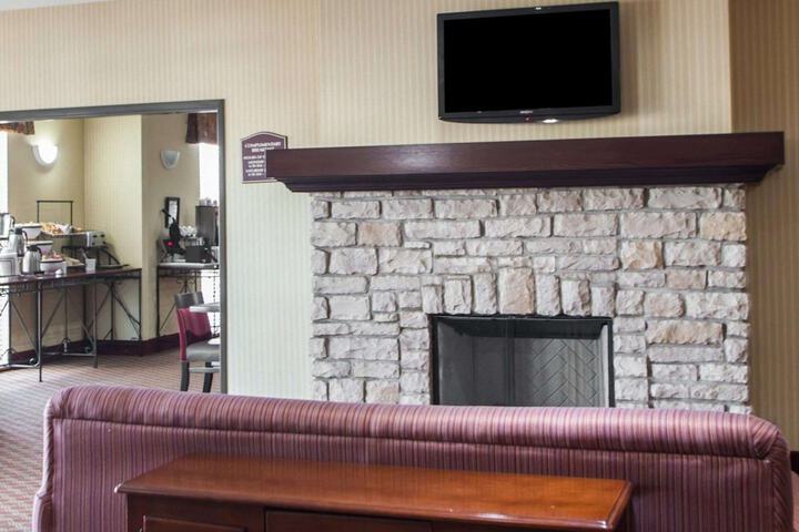 Hotel Interior 7 of 43