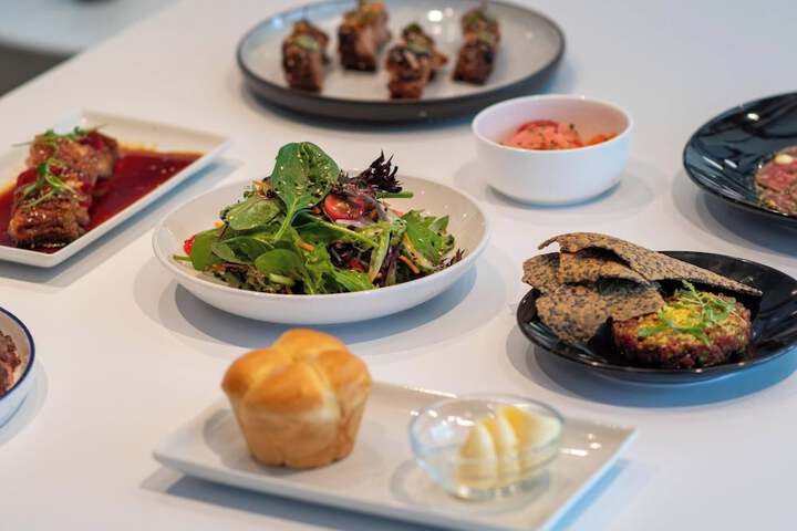 Dining 78 of 112