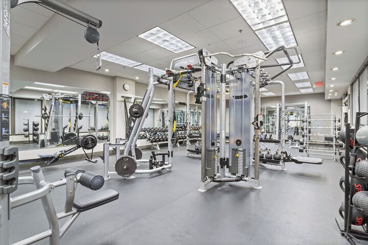 Crowne Plaza Executive Center Baton Rouge by IHG