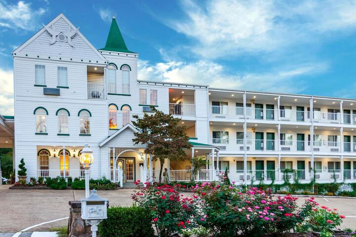 Hotel 2 of 41