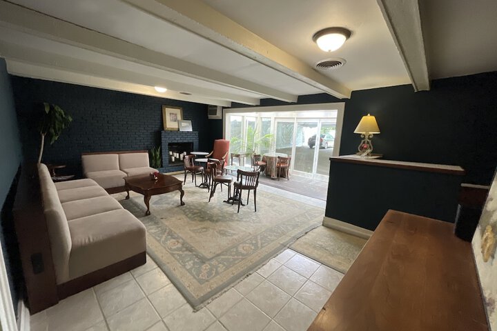 Hotel Interior 9 of 82