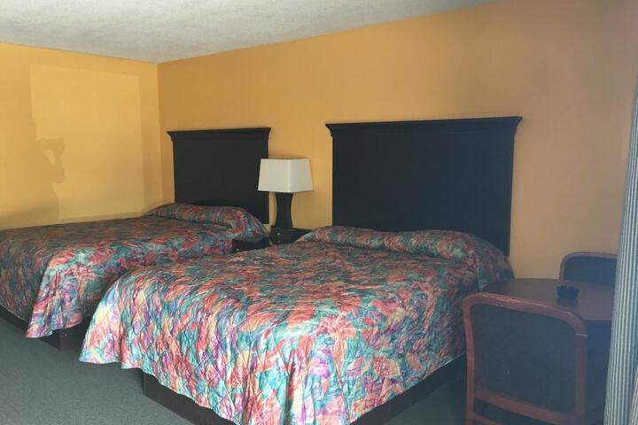Room 12 of 34