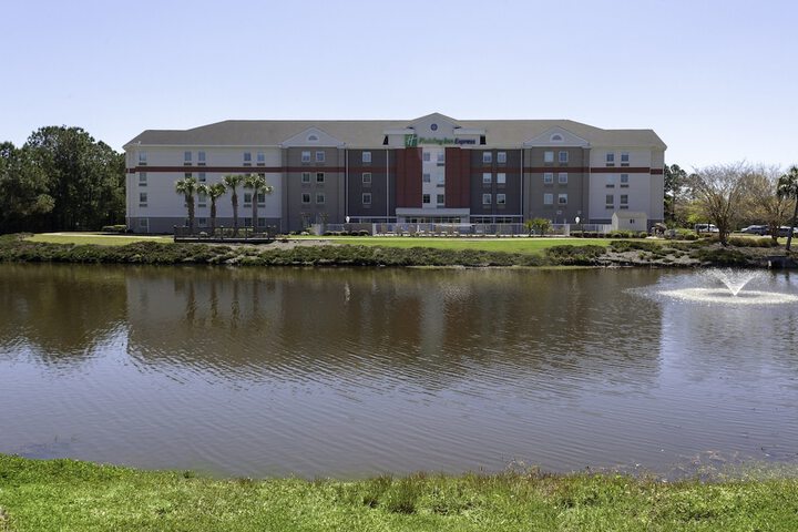 Hotel 2 of 25