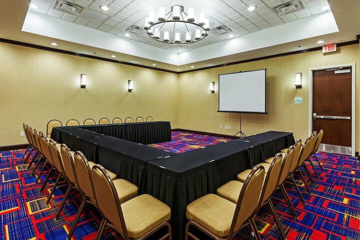 Clarion Hotel The Colony - Plano West