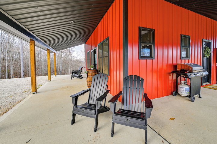 Hike & Climb: Pet-friendly Red River Gorge Cabin!