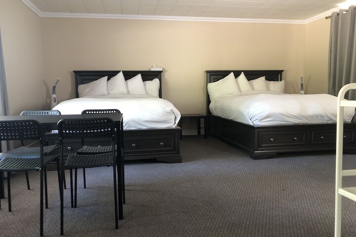 Room 21 of 46