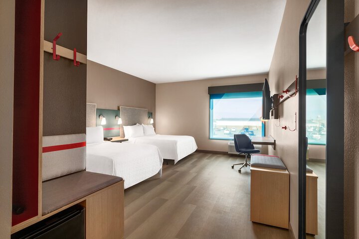 Room 35 of 54