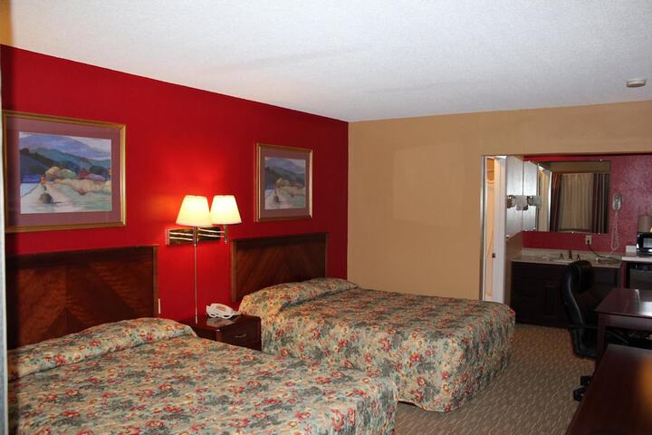 Room 11 of 31