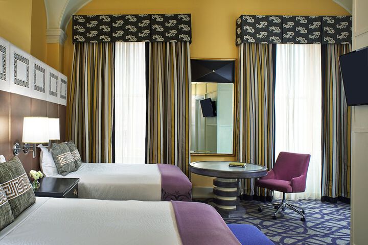 Room 37 of 61
