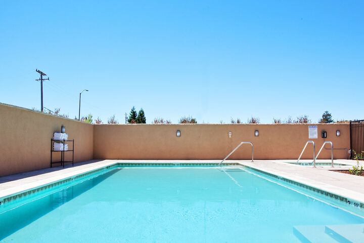 Pool 8 of 36