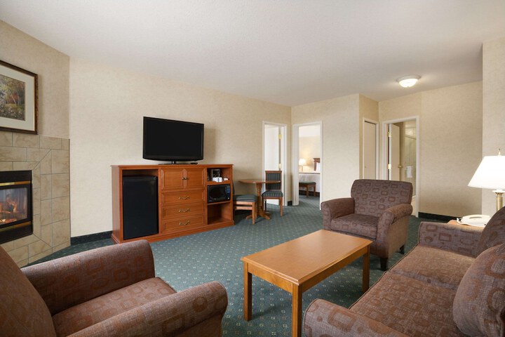 Room 21 of 35