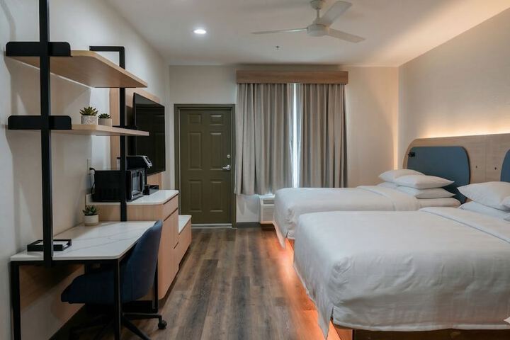 Hotel Lydia
