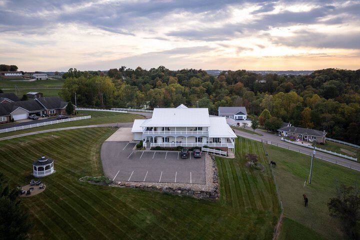 Hillside Villa Ohio