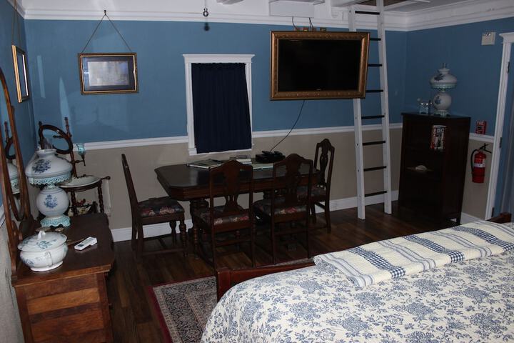 Room 26 of 54