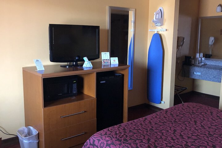 Days Inn by Wyndham Franklin