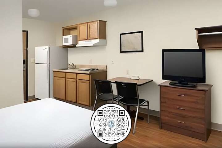 Room 9 of 9