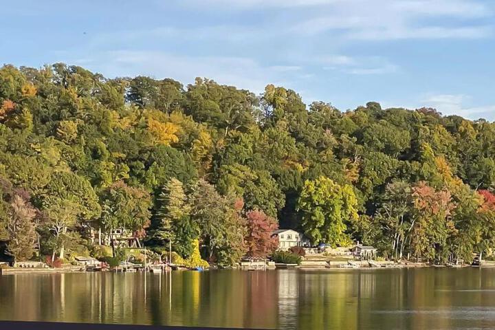 Candlewood Lake House
