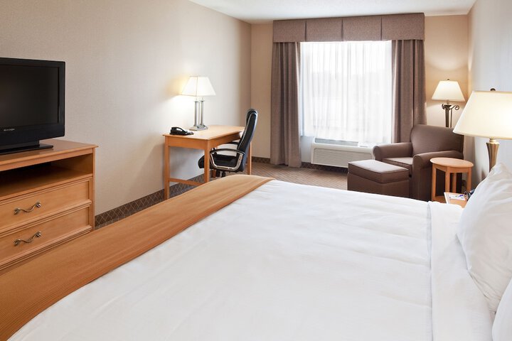Room 30 of 47