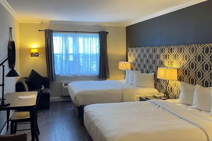 Room 32 of 91