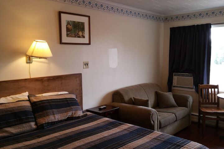 Room 14 of 38