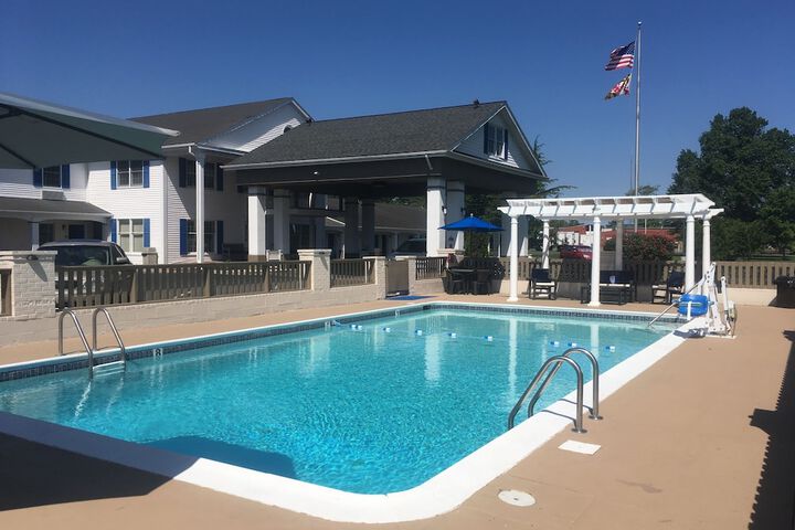 Pool 6 of 44