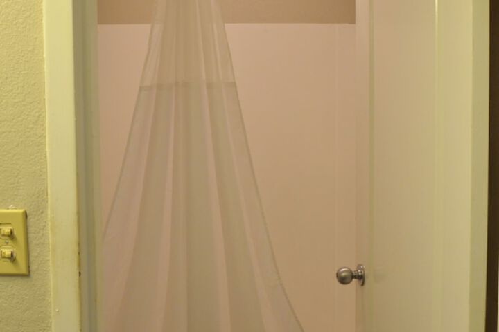 Room 52 of 73