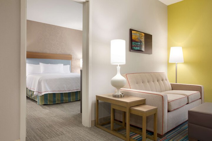 Room 9 of 35