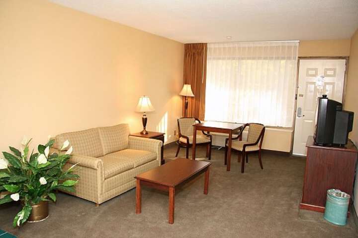 Room 53 of 84