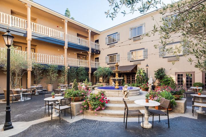 Ayres Hotel Costa Mesa / Newport Beach