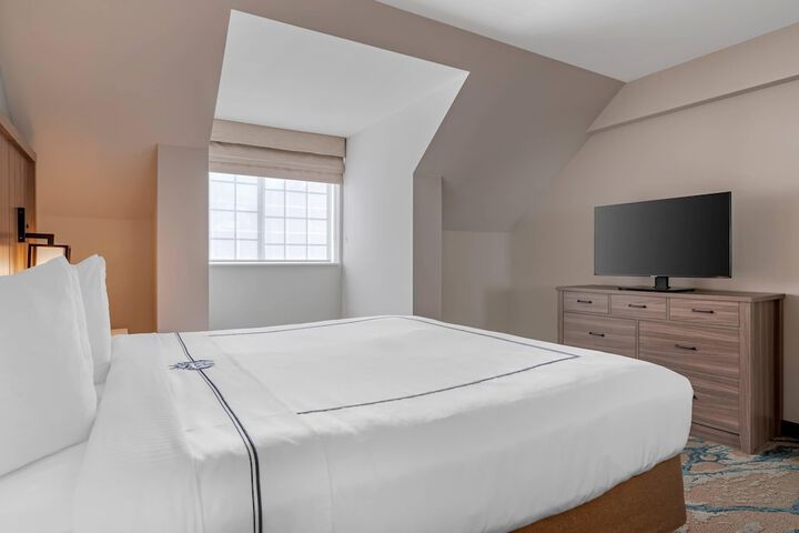 Heidel House Hotel and Conference Center an Ascend Collection Hotel