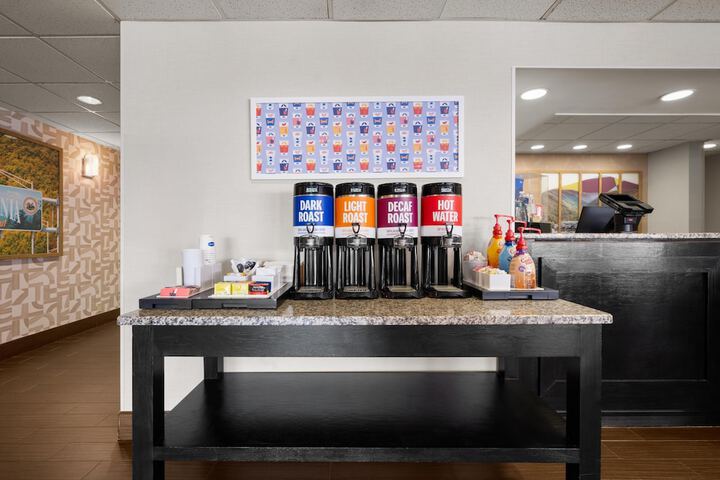 Hampton Inn Winfield / teays Valley