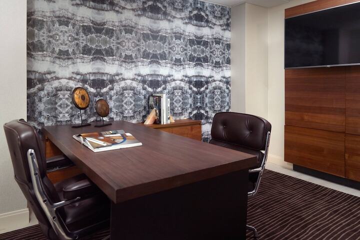 Room 81 of 166